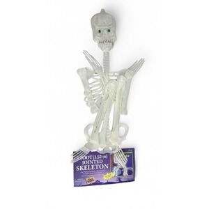 Vintage 5' Glow In‎ The Dark Plastic Jointed Skeleton Halloween Decoration